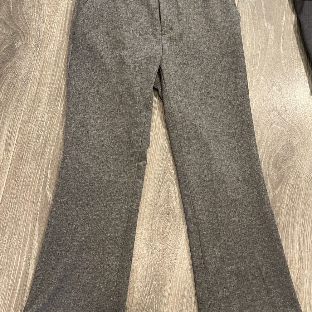 Women's Dress Pants Bundle - Banana Republic, KUT, JM Collection - Size 4/4P/4PS - Picture 7 of 8
